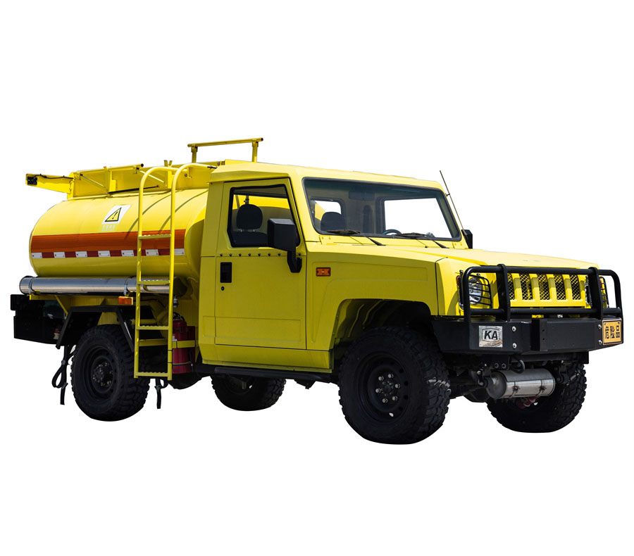 柴油机油料运输车.jpg